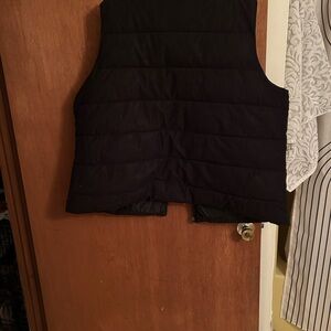 Time and Tru Dark Puffer Vest